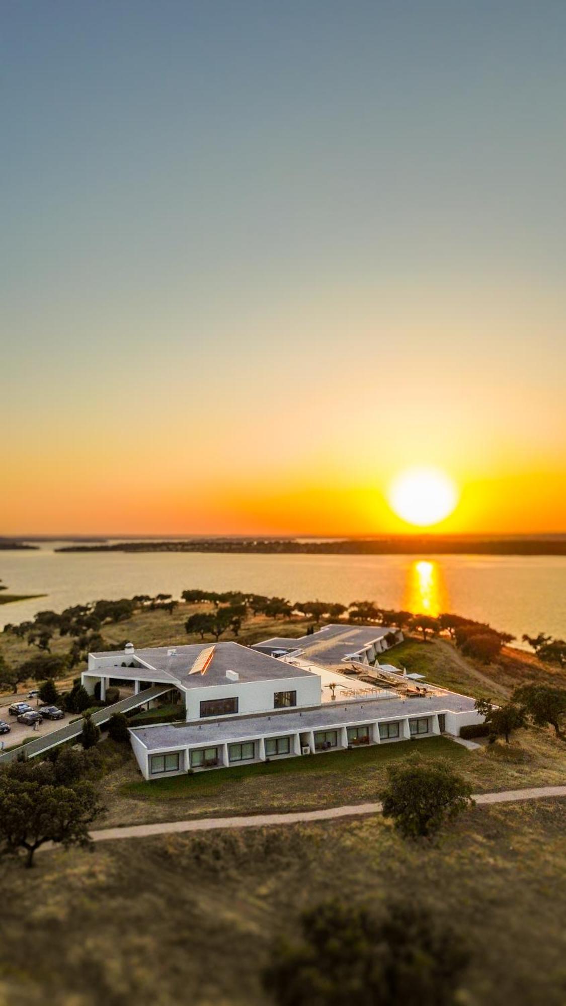Herdade Dos Delgados Mourao Bagian luar foto